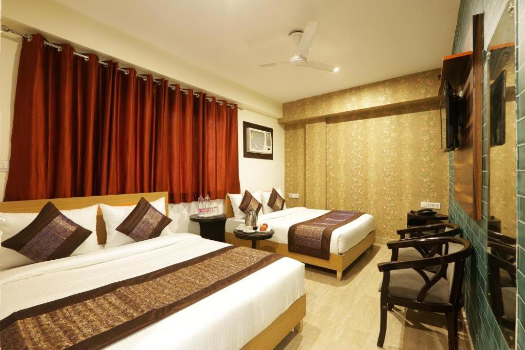 Hotel Peridot Near Igi Delhi Airport นิวเดลี ภายนอก รูปภาพ